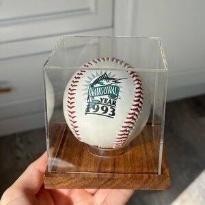 Mlb multi Ball-sports